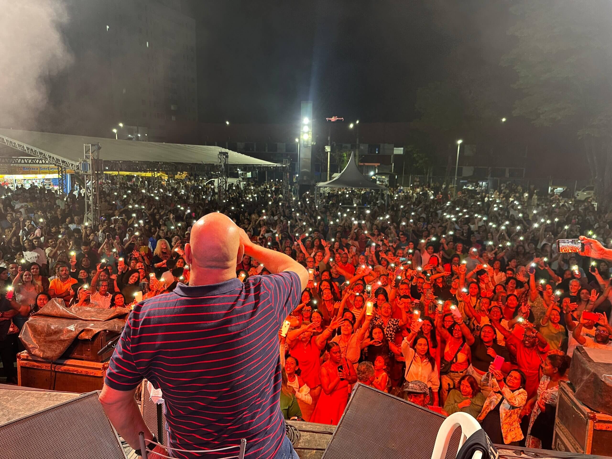 Timóteo: Festival Gospel com Mattos Nascimento lota praça da cidade soaquinoticias